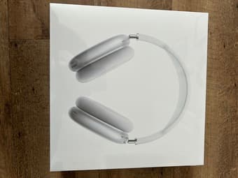 New in box Airpods Max Pro Silver 2