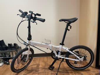 Dahon D8 Folding Bike - lightly used for 5 months 1
