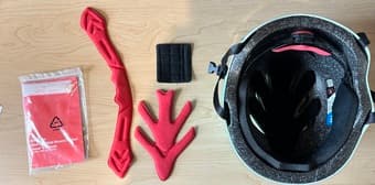 Bontrager Bike Helmet S/M - used for 7 days only 3