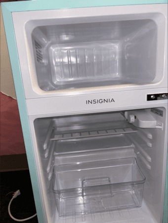 Like-New Refrigerator/Freezer 3