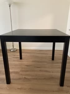 Dining table and two chairs 2
