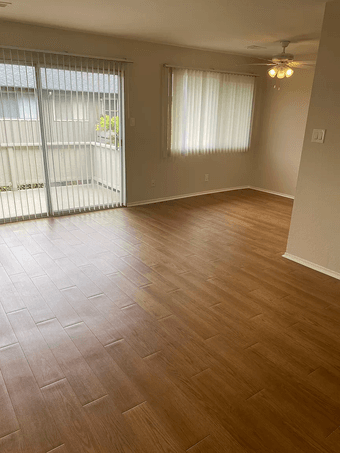 Spacious 1B-1B Apartment with swimming pool access near Stanford 3