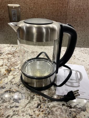 Electric water kettle 1