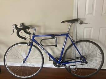 Commuter bike + kryptonite lock 1