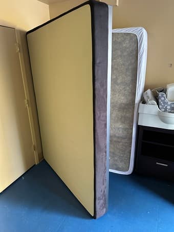 Queen mattress and box spring 1