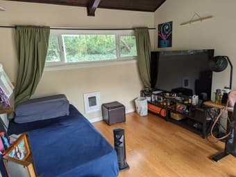 Room open in bright, beautiful, creative community house w/ huge yard 2