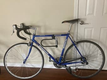 Commuter bike + lock 1