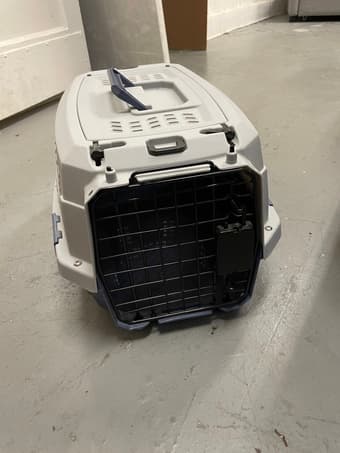 Dog/Cat Travel Carrier 1