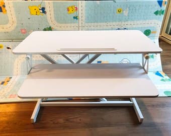 height Adjustable standing desk 1