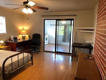 $1580 a bedroom unit for rent in Menlo Park from May 1st. 2