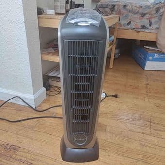 Lasko Ceramic Space Heater 1500W with Remote Control 1