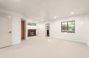 Menlo Park master bedroom - spacious with private entrance and ensuite 3