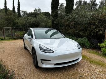 Tesla Model 3 (2019) 1
