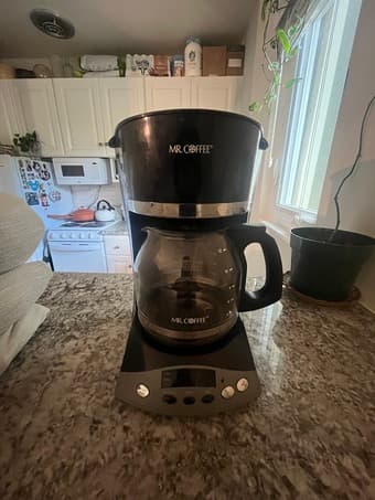 Coffee Pot $10 1