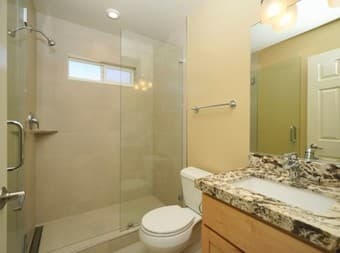 1 Bed 1 Bath in Palo Alto available 6/1/24 3