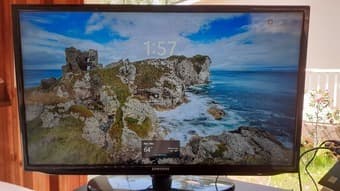 Samsung 32 Inch TV 1