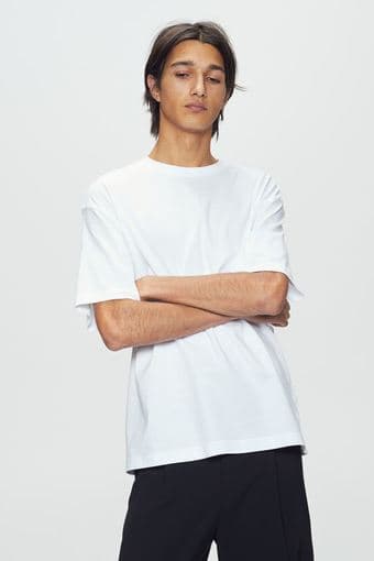 Brand New (with label) Loose Fit Men's T-shirt (White)!! 1