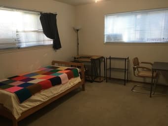 Large Sunlit Private Room, close to Apple/DeAnza (15 Min. Stanford) 1