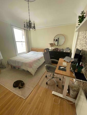 Room Available in a Castro 3BR Apartment 3
