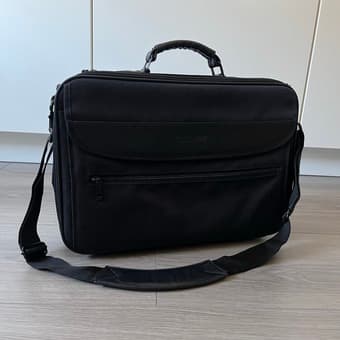 Case Logic | Laptop Bag / Carry-on 1