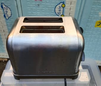 cuisinart 2 slice Toaster 1