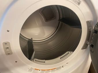 LG Washer WM4000HWA + LG Dryer DLEX4000W + warranty until Dec 2026 3