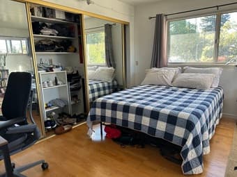 July 1st: 6 person house in Palo Alto. No Summer or Sublet option. 1