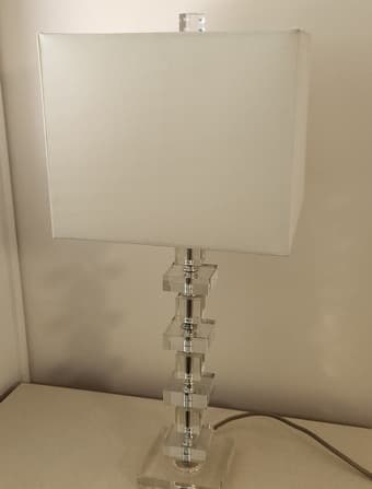 Selling Table Lamp 1