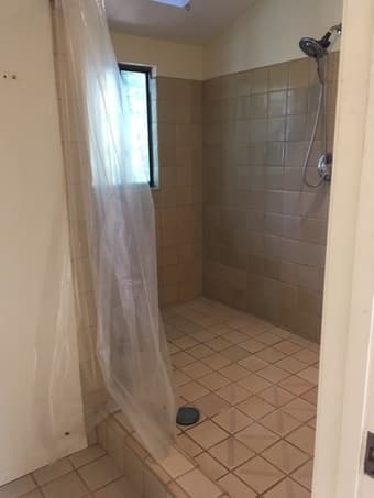 Room available in beautiful house in the mountains! 2