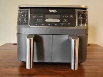 [Moving Sale] Ninja Air Fryer / Instant Pot Duo Plus 9-in-1 2