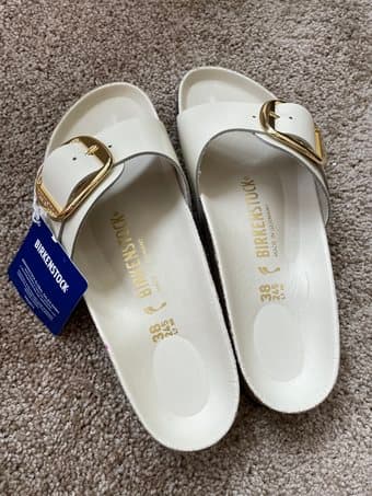 Sandals (Women’s) 1