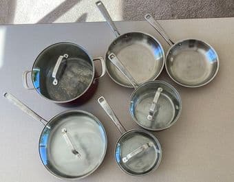KITCHENAID: STAINLESS STEEL 10-PIECE COOKWARE SET 1