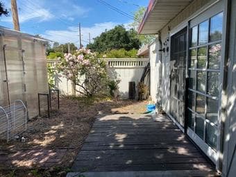 $1488 Private small Studio in Palo Alto for rent from June 15. 1