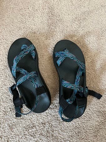 Selling brand new chacos - Men's size 11 US 1