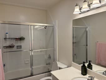 OFFER: Stanford-Owned Oak Creek Apts 2B1B starting from September 14th 3