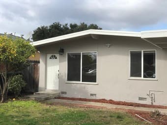 1 BedRoom Available @ 1155 Bieber Ave. Menlo Park. 2