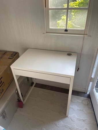 White IKEA desk 1