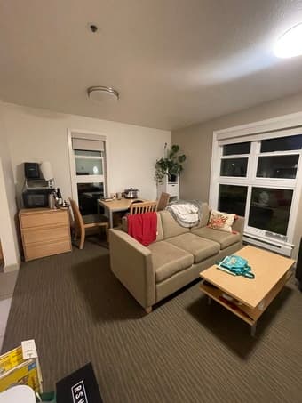 Private Room in Rains (On Campus) for Female Sublet from 07/22-08/31 3