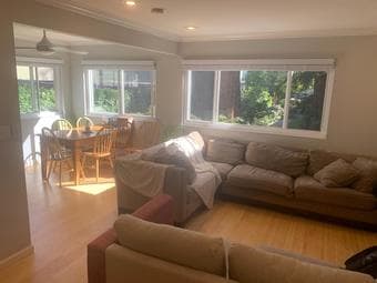 Looking for 2 roommates in Menlo Park 3