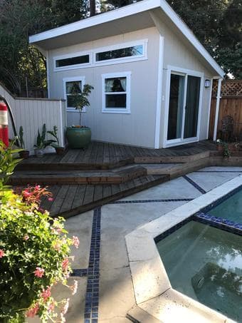 Adorable studio pool house available immediately. Pool house 1