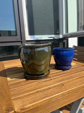 two (2) beautiful plant pots 1