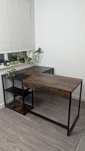 Corner reversible L shape desk table: excellent condition 2