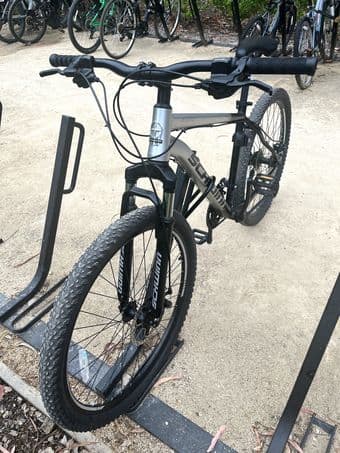 Bike (Schwinn Mountain Bike) excellent condition 1
