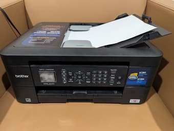 Brother MFC-J485DW Printer + Complimentary Ink Cartidges 1