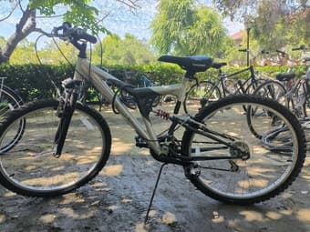 Bike + Lock 1