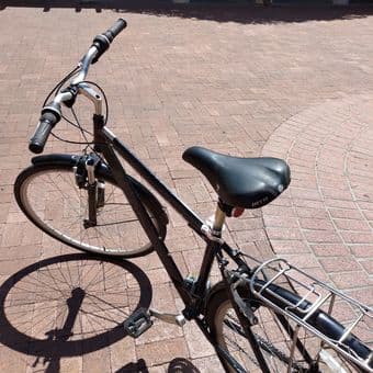 Bike Kent 700c Hybrid 5’7” and taller 2