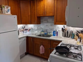 Unfurnished bedroom in downtown Palo Alto 1