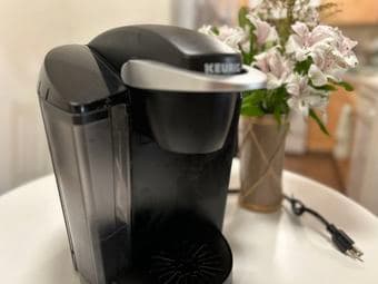 Keurig coffee machine, almost brand new 3