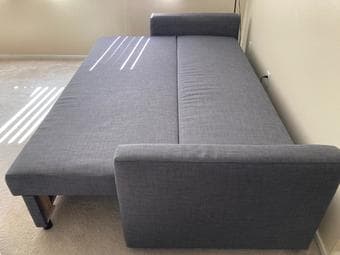 Free Sofa (sleeper) 3