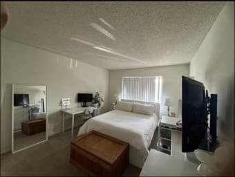 Spacious 1 bedroom/ 1 bath ~800 sq ft| 6 month lease | pool & sauna 1